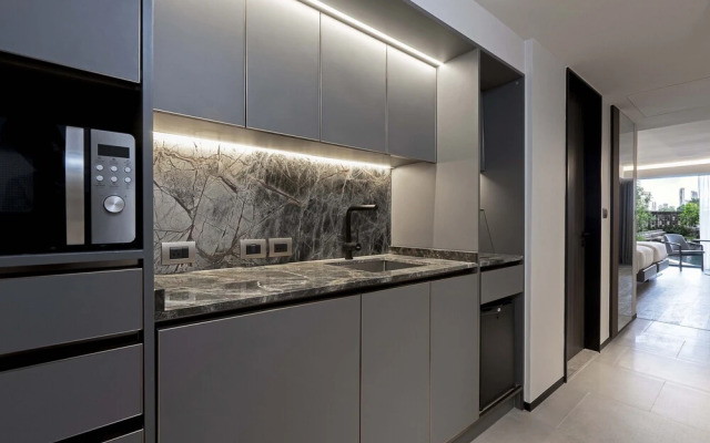 Gardina Asoke Hotel & Residence