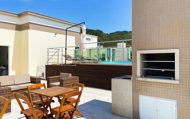 Infinito - Cobertura Frente Mar com Piscina