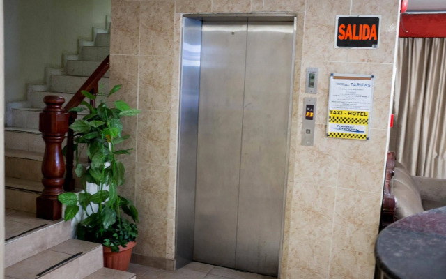 Hotel Latino