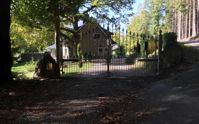 La Villa des Sources à 500 mètres du circuit