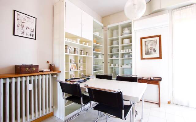 Beautifull terrace in Tasso square