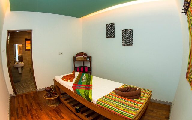Amazing Inlay Resort