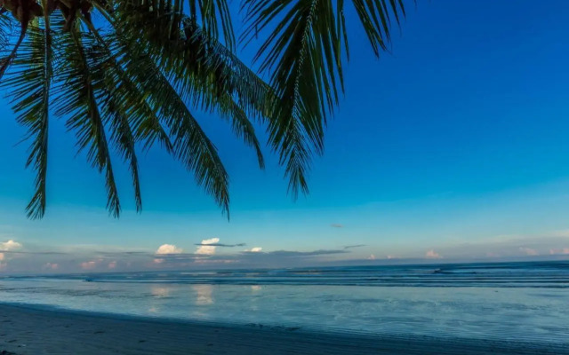 Beringgis Beach Resort & Spa