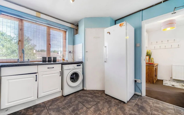 Stylish & Bright 3BR in Headington, Oxford Area