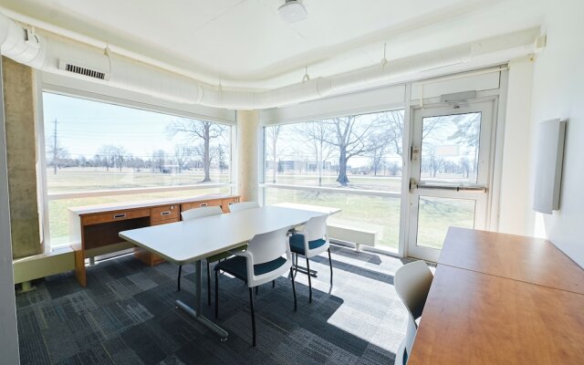 Residence & Conference Centre - Kingston