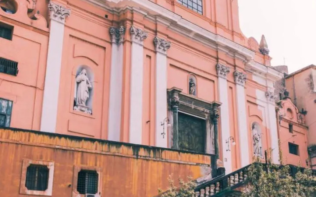 St. Teresa Museum Suites
