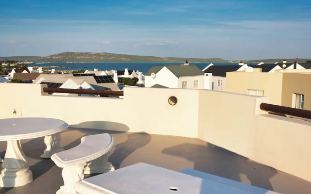 Coastal Calm Langebaan 6 Sleeper