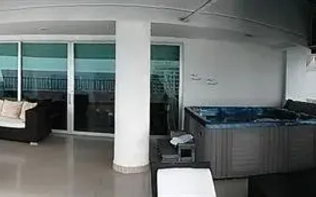 Penthouses Palmetto