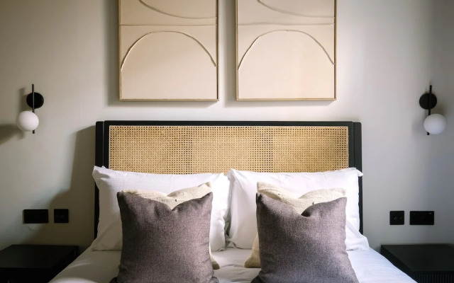 Domain Boutique Rooms