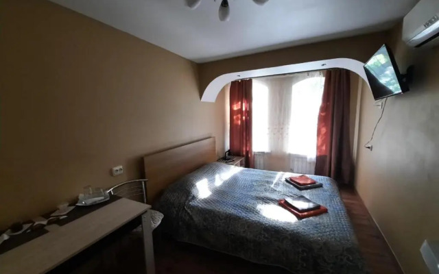 Varshavsky Guest House