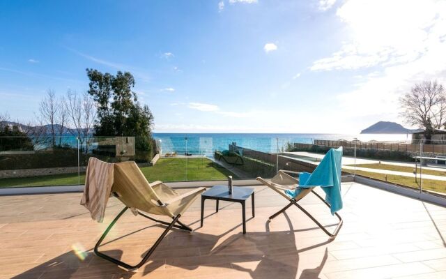 MaDiZé Beach House on the Sea