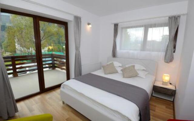 Yael Luxury Apartments 1