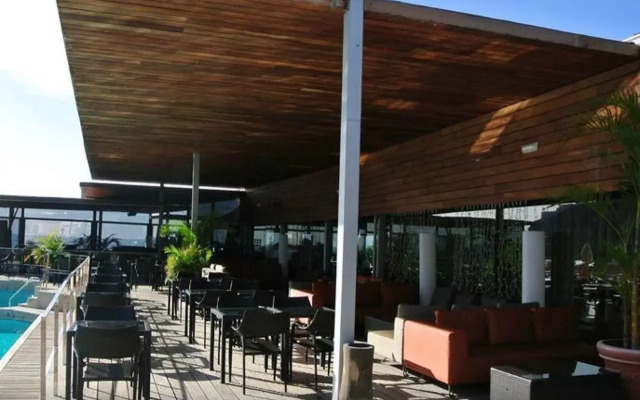 Sunprime Riviera Beach Suites and Spa