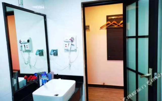 Disi Premium Hotel (Shenzhen Longdong Subway Station)