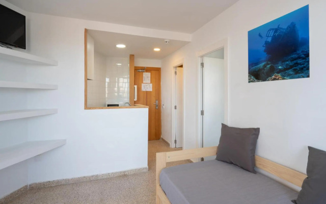 Magaluf Playa Apartments - Adults Only
