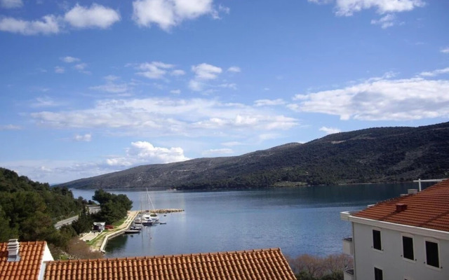 Per - 80 m From Beach - A5