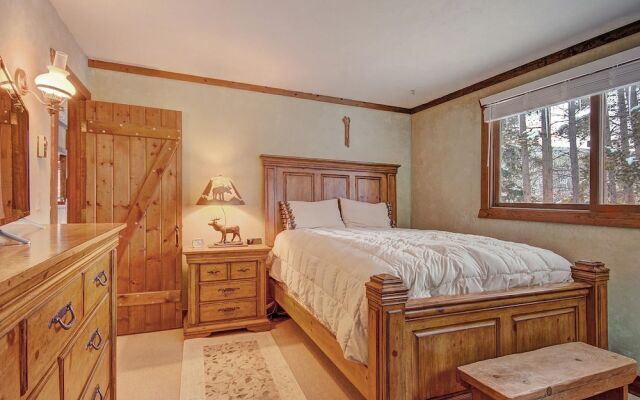 Whispering Pines - 4 Br Home