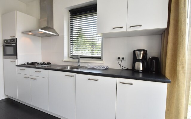 Pleasant Holiday Home in Zeewolde near Golf Course