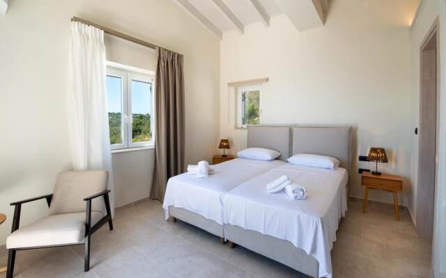 Above Blu Villa in Gaios