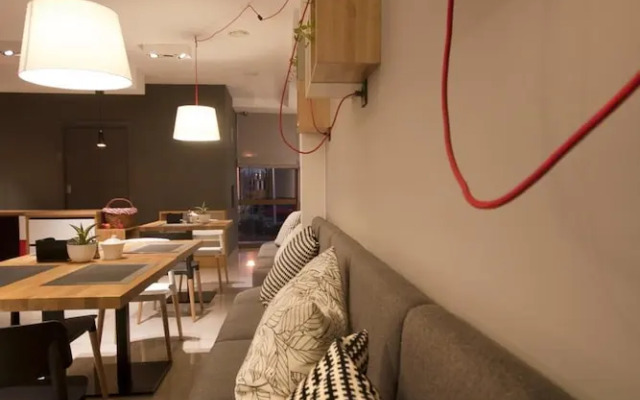 Hotel Link