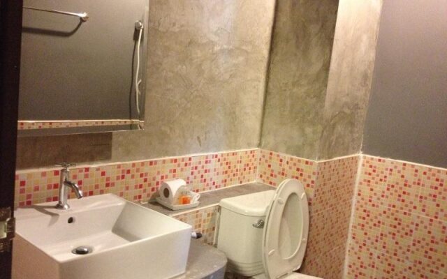 M Residence & Hotel