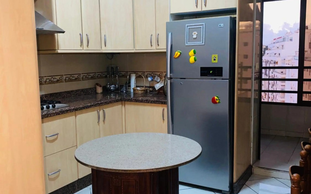 cozy and traditional apartment near the sea wifi!!