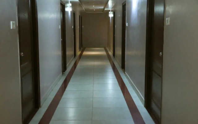 OYO 1843 Hotel PLR Kandy