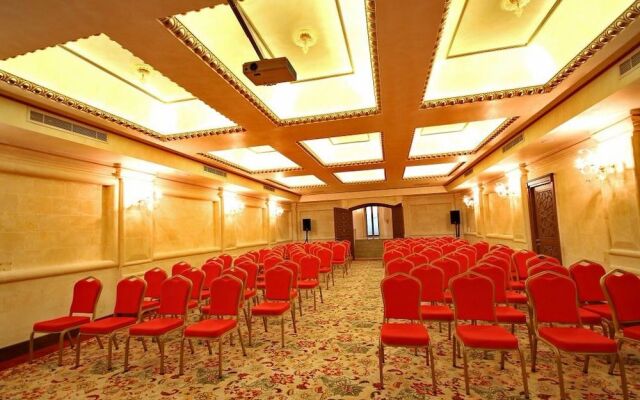 Izala Hotel - Boutique Class