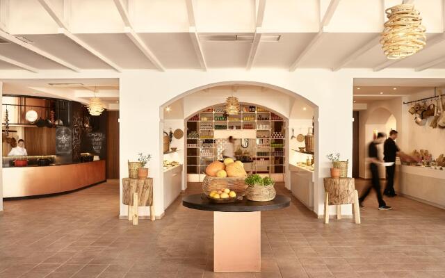 Grecotel Casa Marron