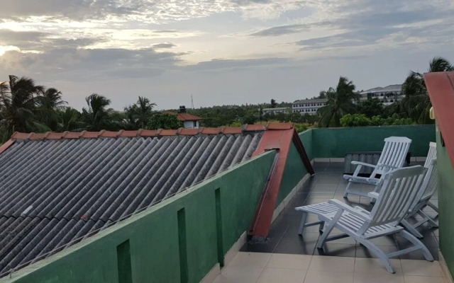 YoYo Hostel