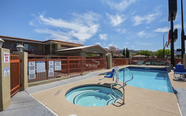 Econo Lodge Hurricane Zion Park Area