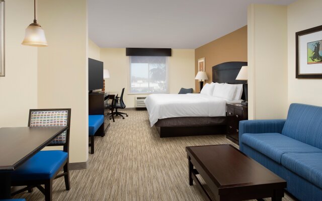 Holiday Inn Express Hotel & Suites Uvalde, an IHG Hotel