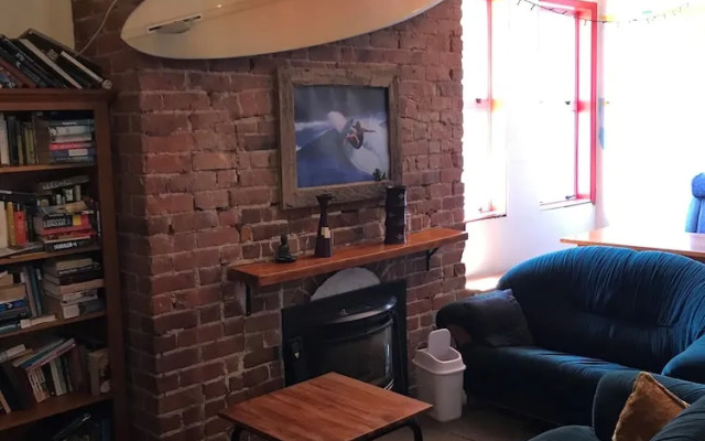 Geeky Gecko Hostel