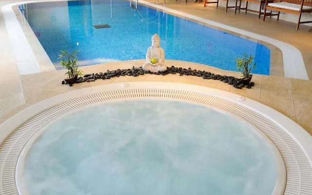 Residhome Appart Hotel Paris-Massy