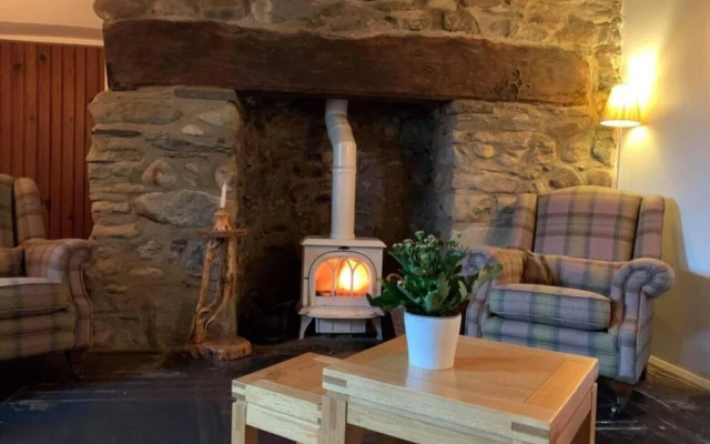 Idlewild Animal Sanctuary Farmhouse Stay - Charity