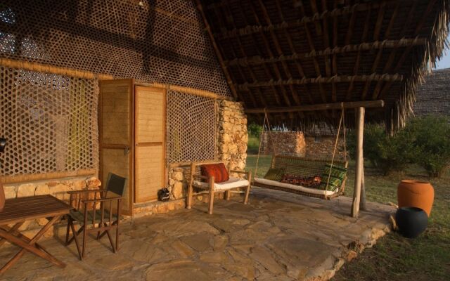 Pangani Cliffs Lodge