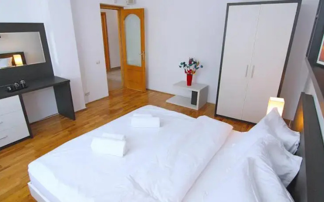 Underground Bucharest VIP Villa
