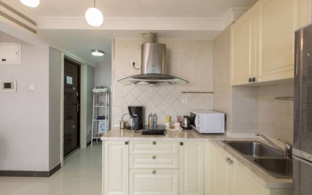 LayMayRest Service Apartment