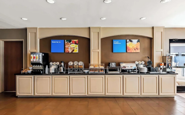 Comfort Inn & Suites Donna