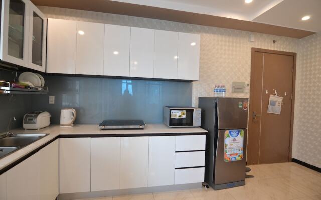 The Crystal Apartment