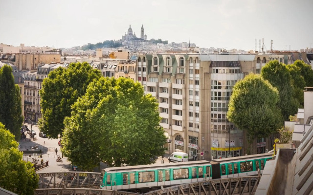 Libertel Canal Saint Martin