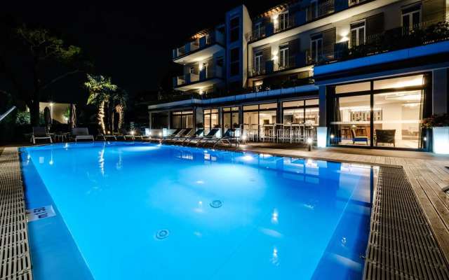 Hotel Palazzo del Garda (formerly Hotel Armony)