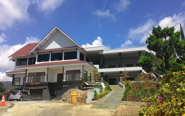 Hotel Selecta Batu Malang