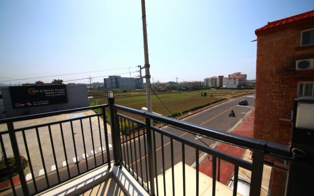 Peter Pan Guesthouse - Hostel