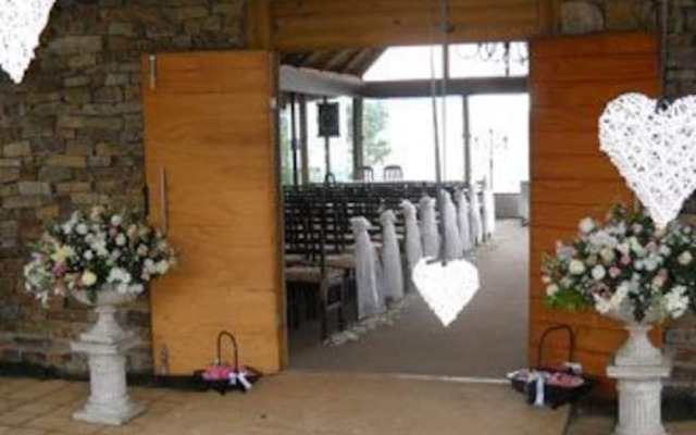 Woodridge Country Hotel