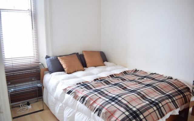 1 Bedroom Apartment in Kensington by Hyde Park