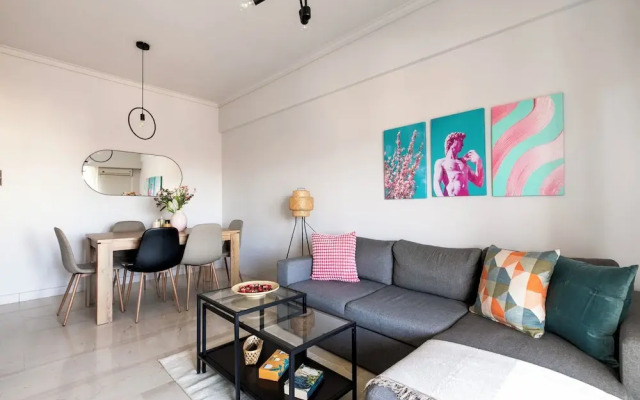 Zeus 2-Bedroom Apt with Acropolis View