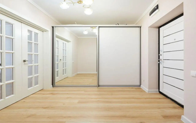 Apartment on 109/6 Nansen Street-1