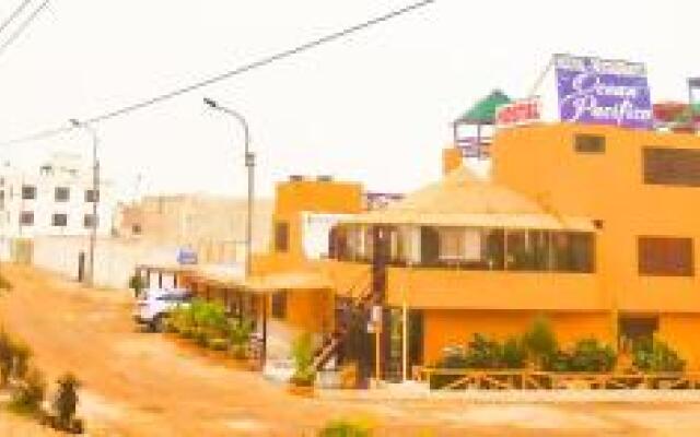 Hostal Ocean Pacifico