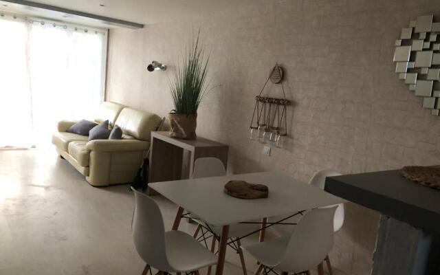 Un duplex pour 4 personne village camarguais